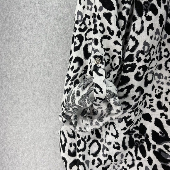 JM Collection 100% Linen Blouse Womens Size 18W Animal Print Tab Sleeves Pocket - Picture 5 of 7